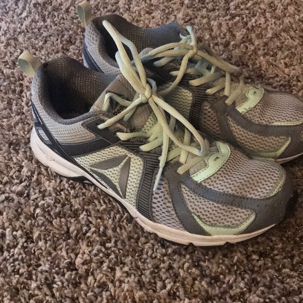 Reebok Sneakers